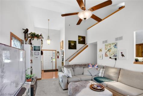 269 Chart Road Cuyahoga Falls OH 44223