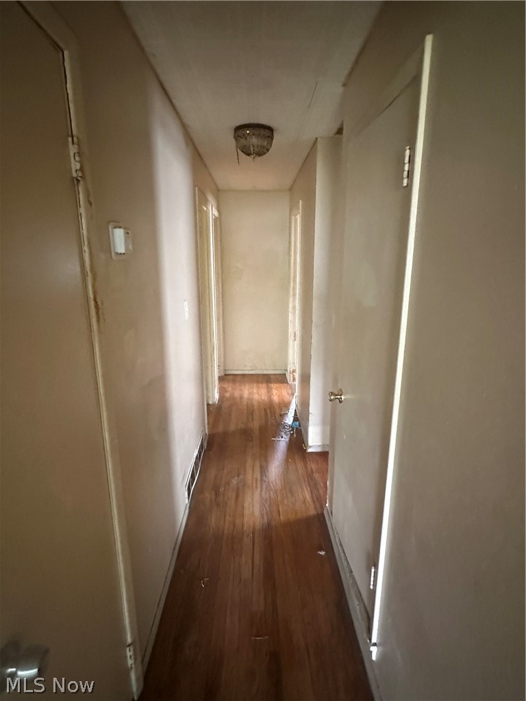 4549 Lee Road Cleveland OH 44128