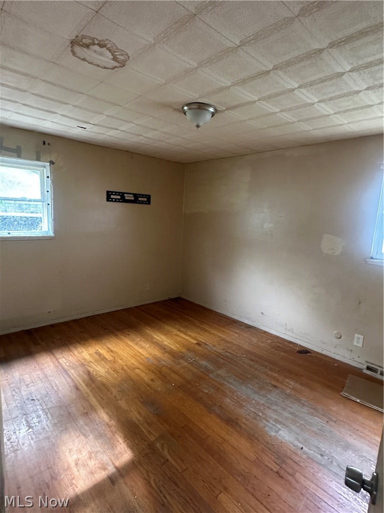4549 Lee Road Cleveland OH 44128