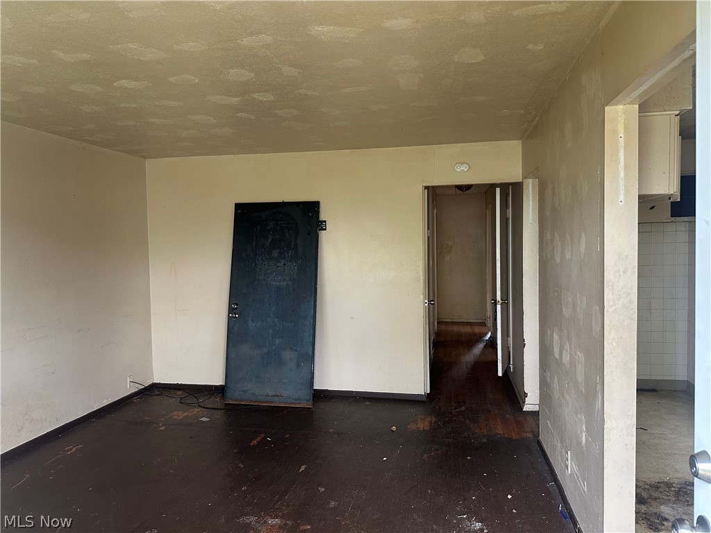4549 Lee Road Cleveland OH 44128