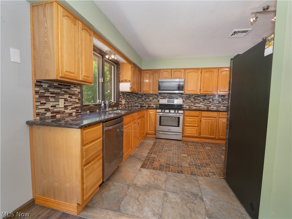 2645 North Way Akron OH 44312