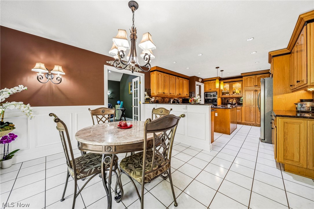 10600 Locust Grove Drive Chardon OH 44024