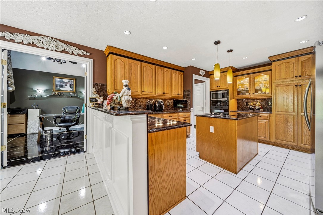 10600 Locust Grove Drive Chardon OH 44024