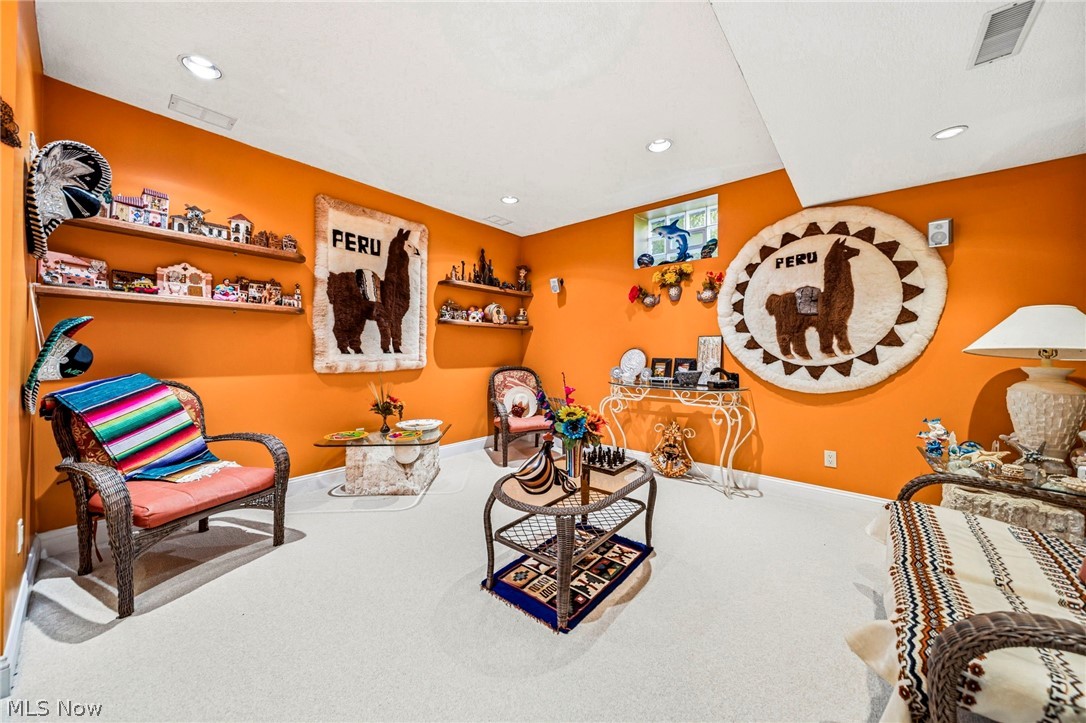 10600 Locust Grove Drive Chardon OH 44024