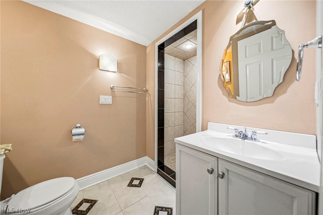 10600 Locust Grove Drive Chardon OH 44024