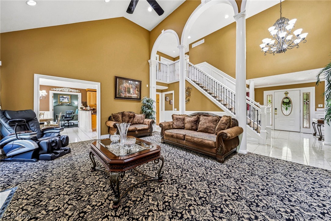 10600 Locust Grove Drive Chardon OH 44024