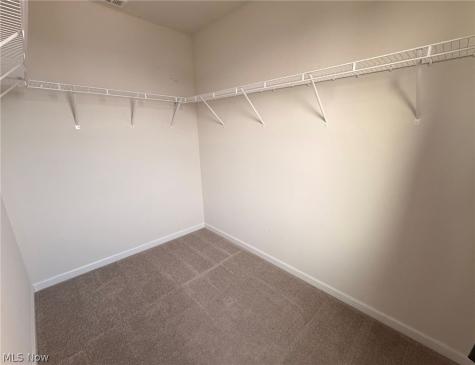 2677 Himelrigh Boulevard Barberton OH 44203
