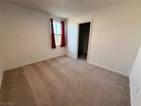 2677 Himelrigh Boulevard Barberton OH 44203