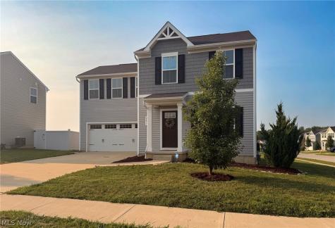 2677 Himelrigh Boulevard Barberton OH 44203