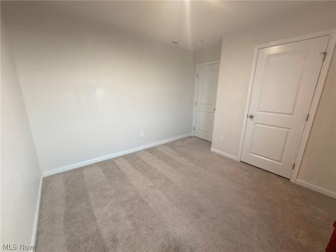 2677 Himelrigh Boulevard Barberton OH 44203