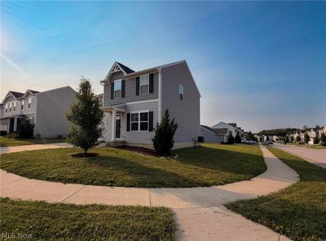 2677 Himelrigh Boulevard Barberton OH 44203