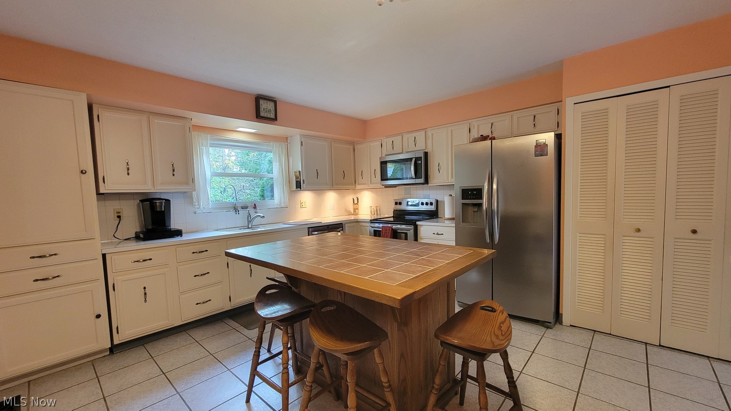 27407 Blossom Boulevard North Olmsted OH 44070