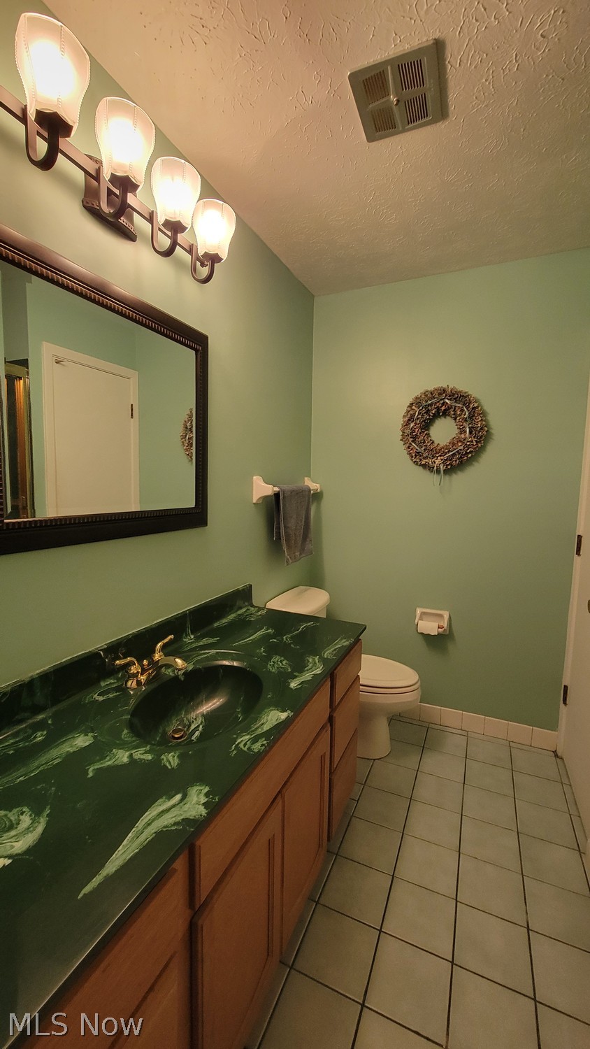 27407 Blossom Boulevard North Olmsted OH 44070
