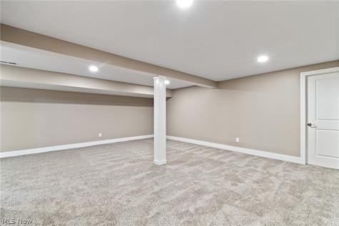 202 E Paradise Street Orrville OH 44667
