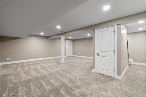 202 E Paradise Street Orrville OH 44667