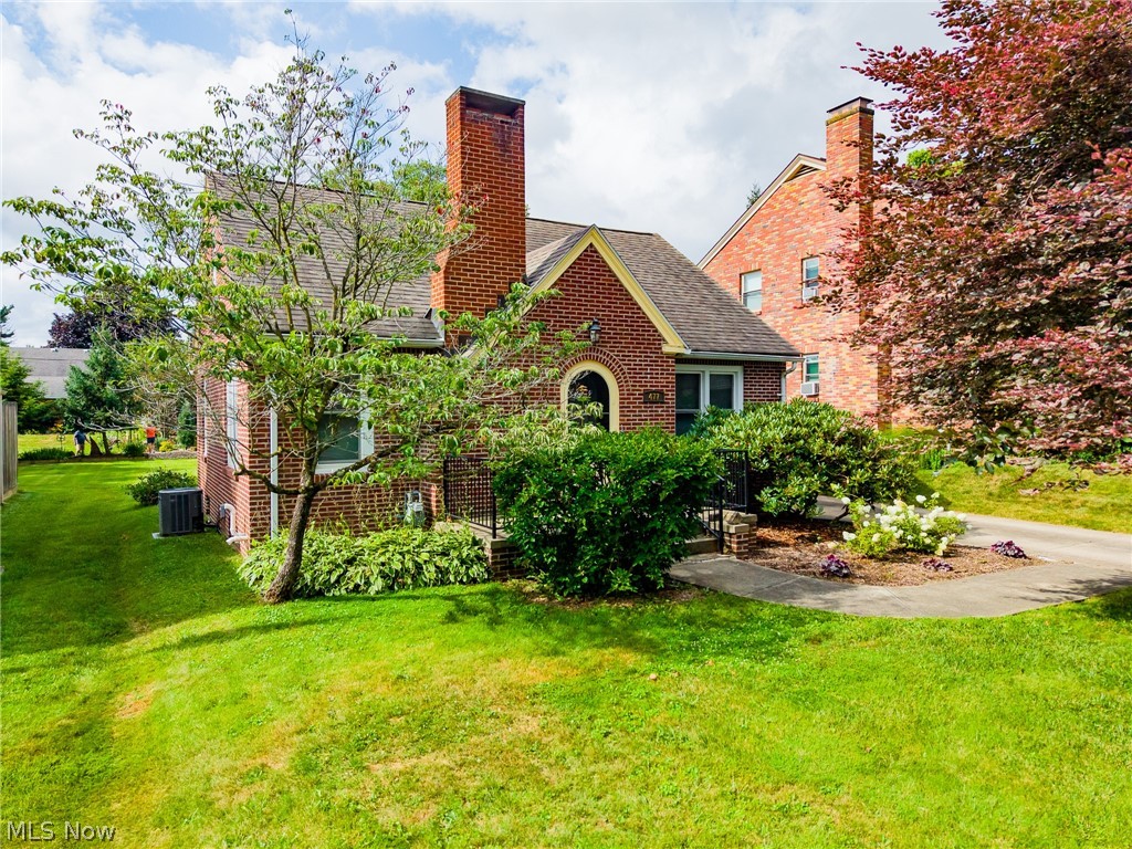 477 Woodward Avenue Mansfield OH 44903