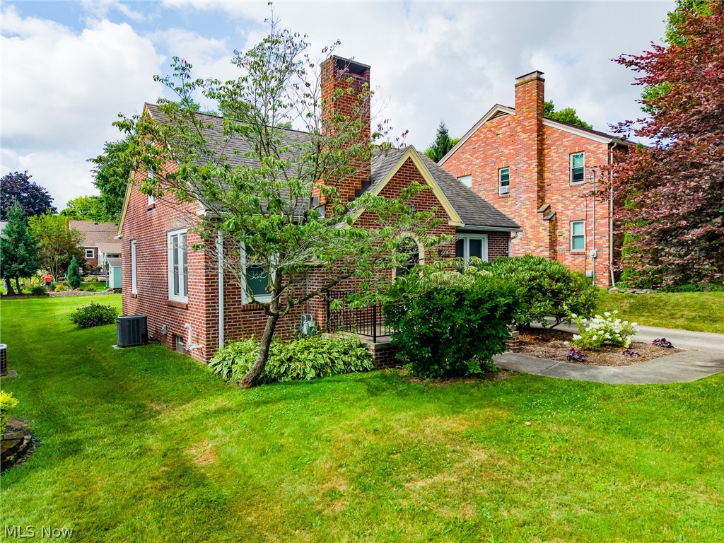 477 Woodward Avenue Mansfield OH 44903