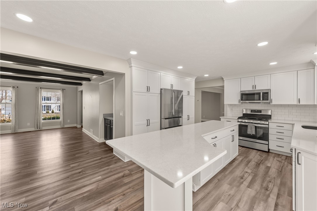 18782 S Inlet Drive Strongsville OH 44136