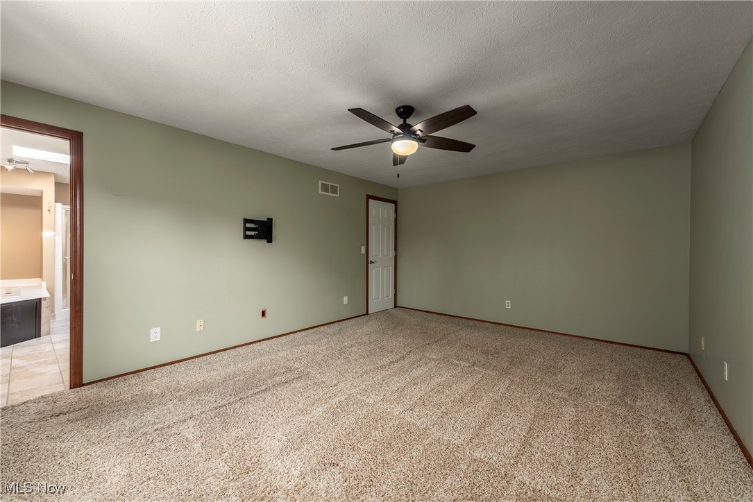 18782 S Inlet Drive Strongsville OH 44136