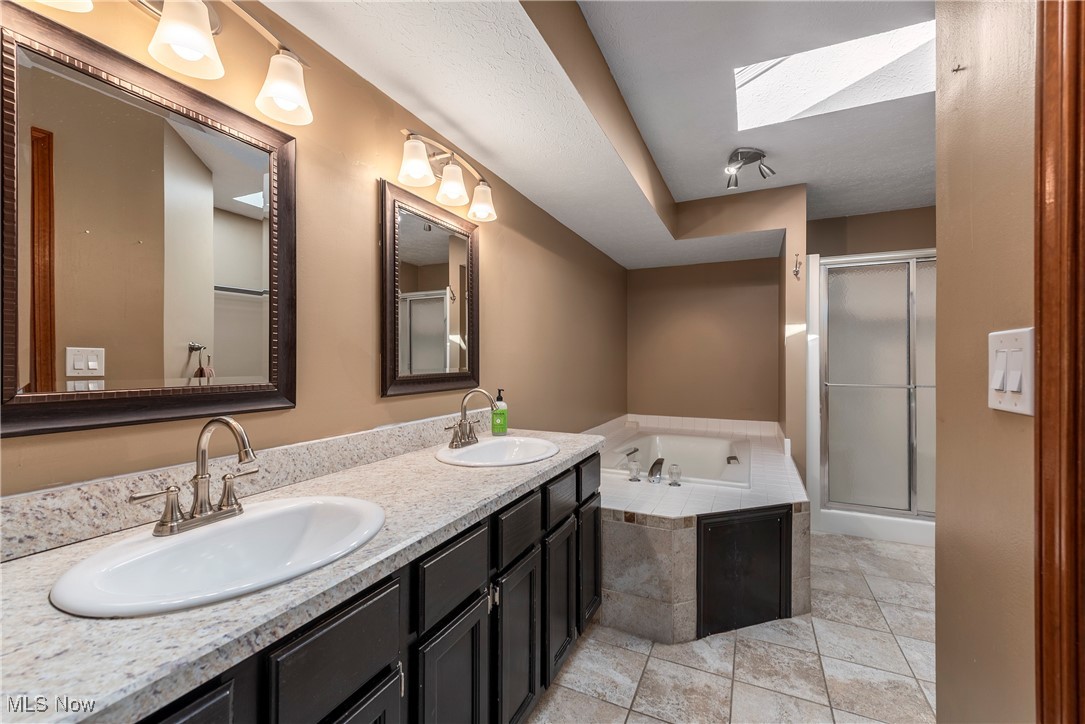 18782 S Inlet Drive Strongsville OH 44136