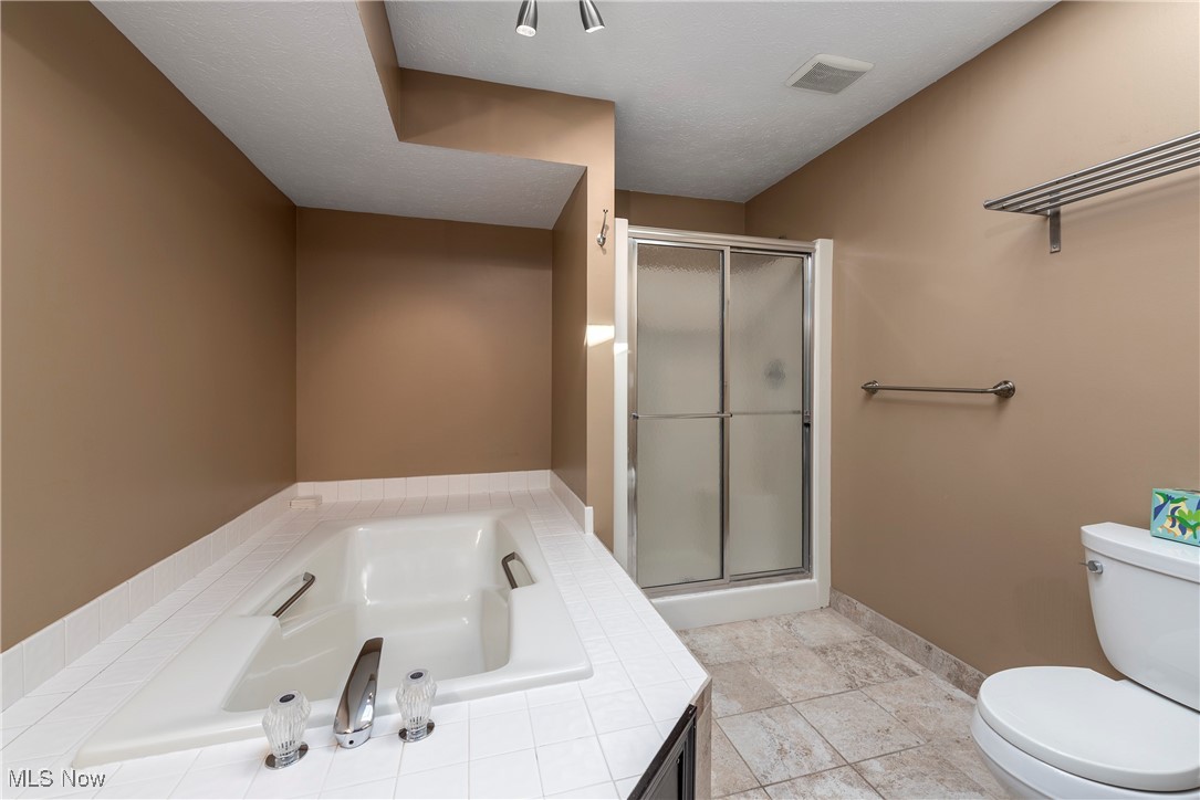 18782 S Inlet Drive Strongsville OH 44136