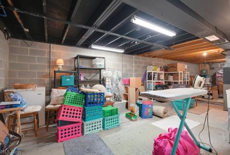 782 Beverly Avenue Canal Fulton OH 44614