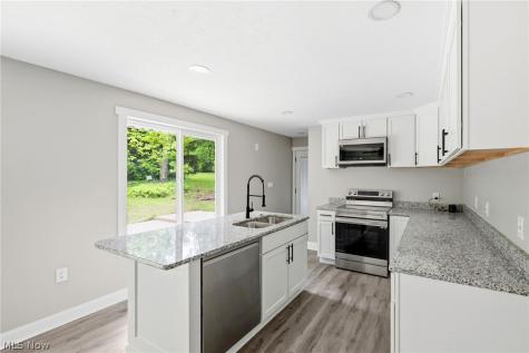 2930 E Royalton Road Broadview Heights OH 44147