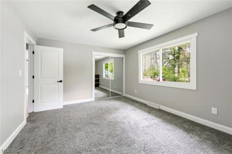 2930 E Royalton Road Broadview Heights OH 44147