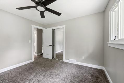 2930 E Royalton Road Broadview Heights OH 44147