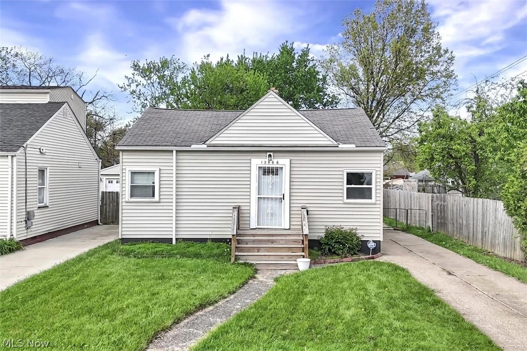 12506 Kirton Avenue Cleveland OH 44135