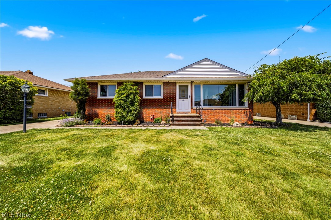 3308 Somia Drive Parma OH 44134