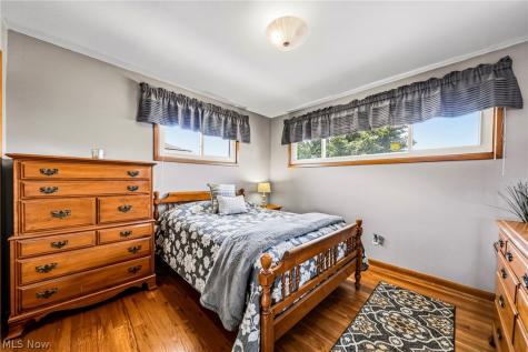 3308 Somia Drive Parma OH 44134