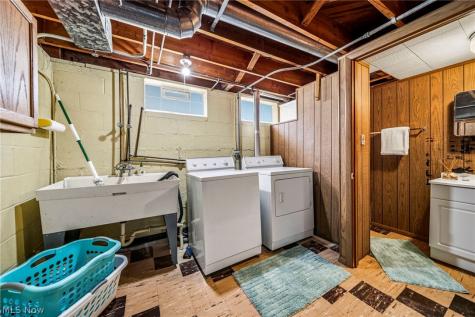 3308 Somia Drive Parma OH 44134