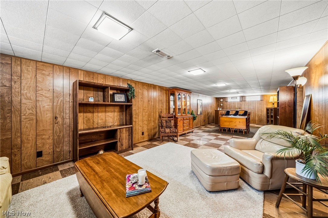 3308 Somia Drive Parma OH 44134