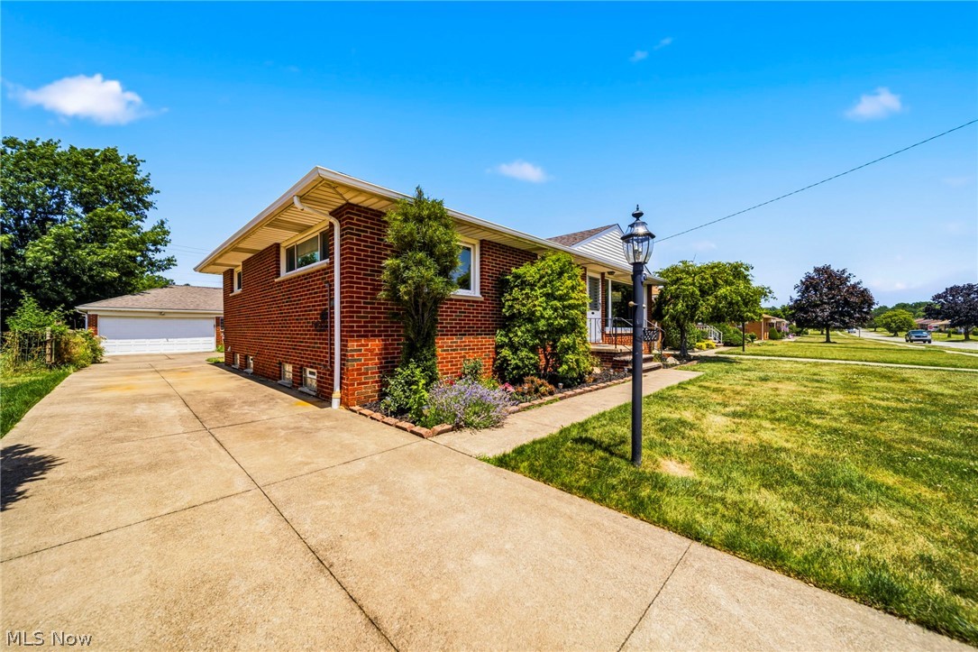 3308 Somia Drive Parma OH 44134
