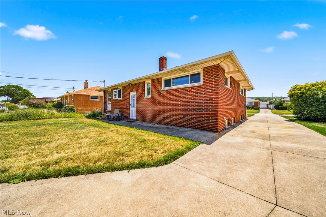 3308 Somia Drive Parma OH 44134