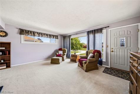 3308 Somia Drive Parma OH 44134