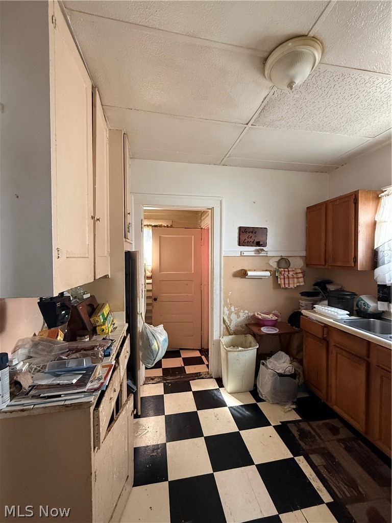 13816 Glenside Road Cleveland OH 44110