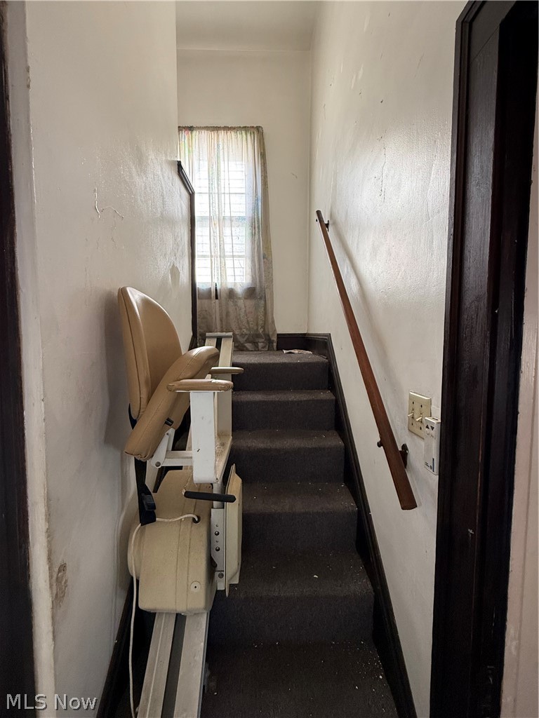 13816 Glenside Road Cleveland OH 44110