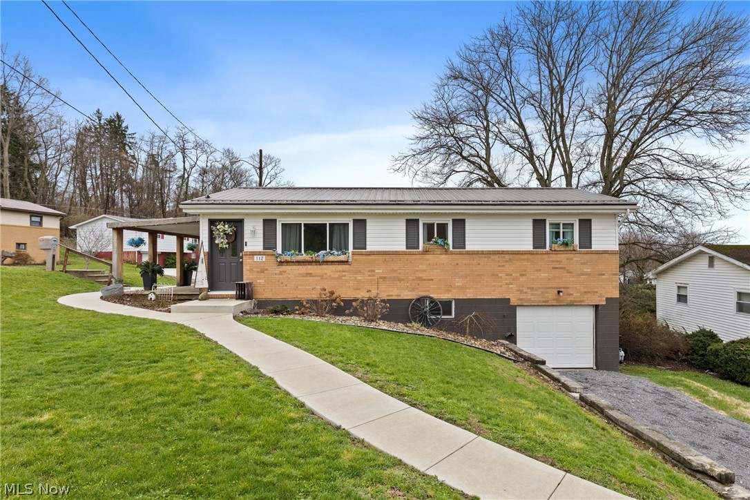 112 Parkview Drive Wintersville OH 43953