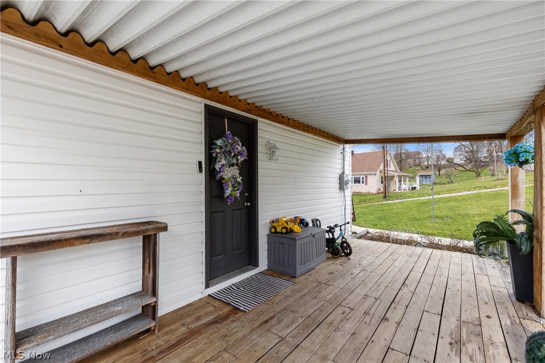112 Parkview Drive Wintersville OH 43953
