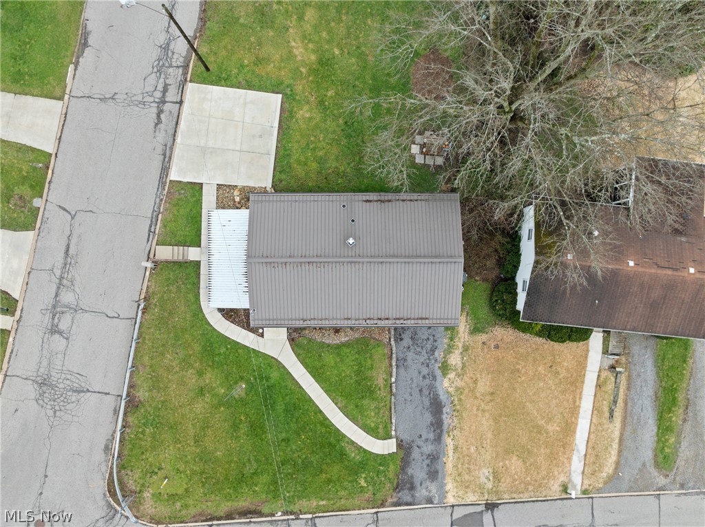 112 Parkview Drive Wintersville OH 43953