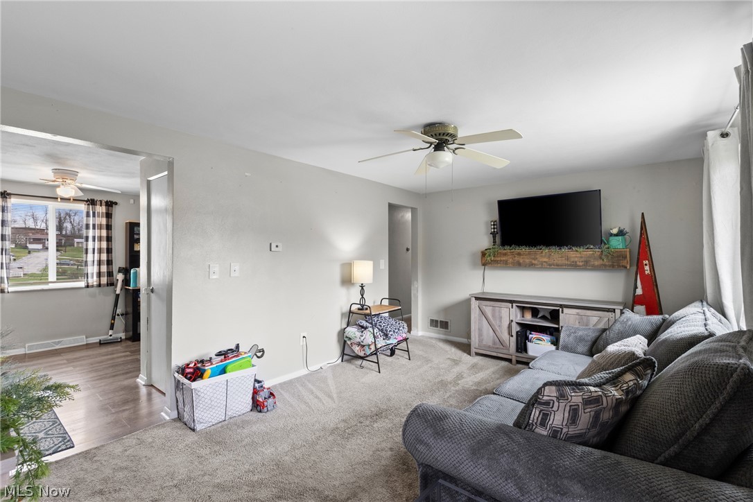 112 Parkview Drive Wintersville OH 43953