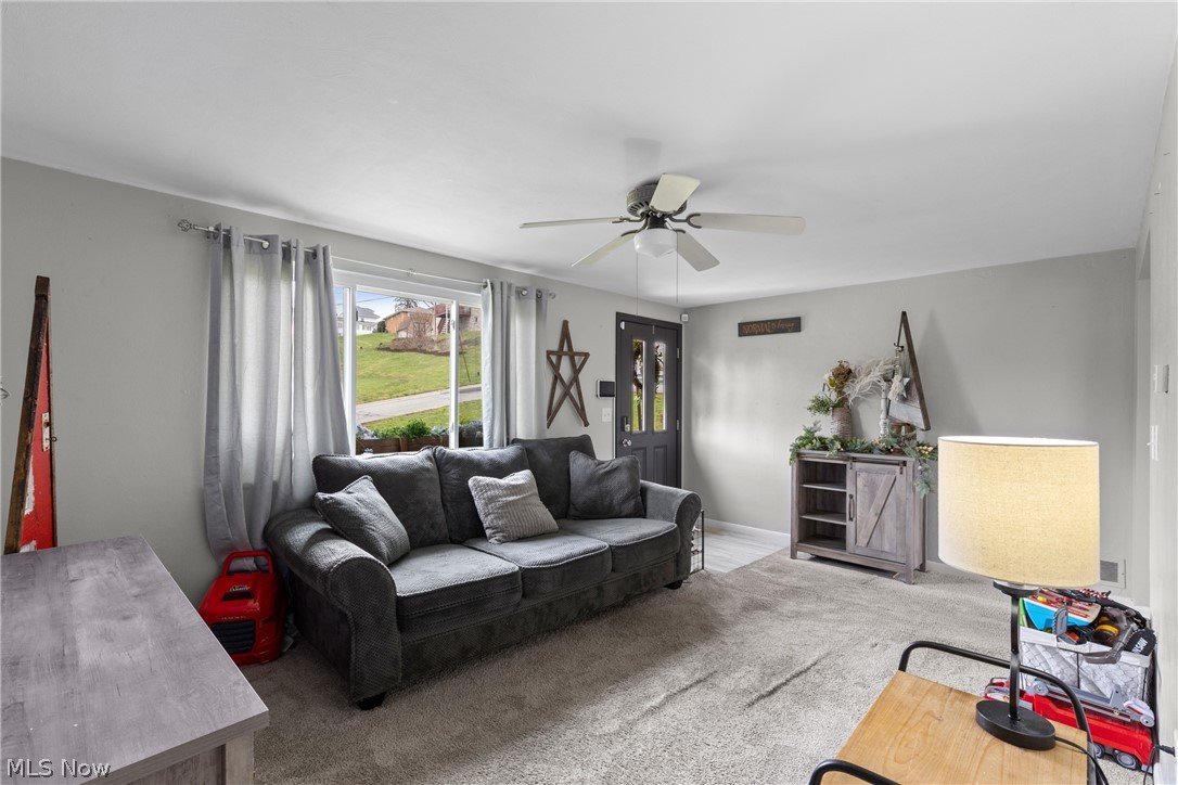 112 Parkview Drive Wintersville OH 43953