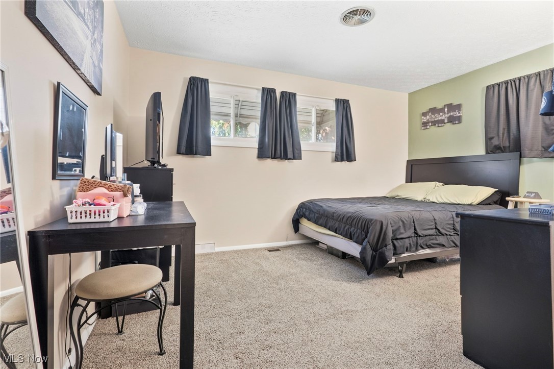 1985 Clairmont Avenue Akron OH 44301