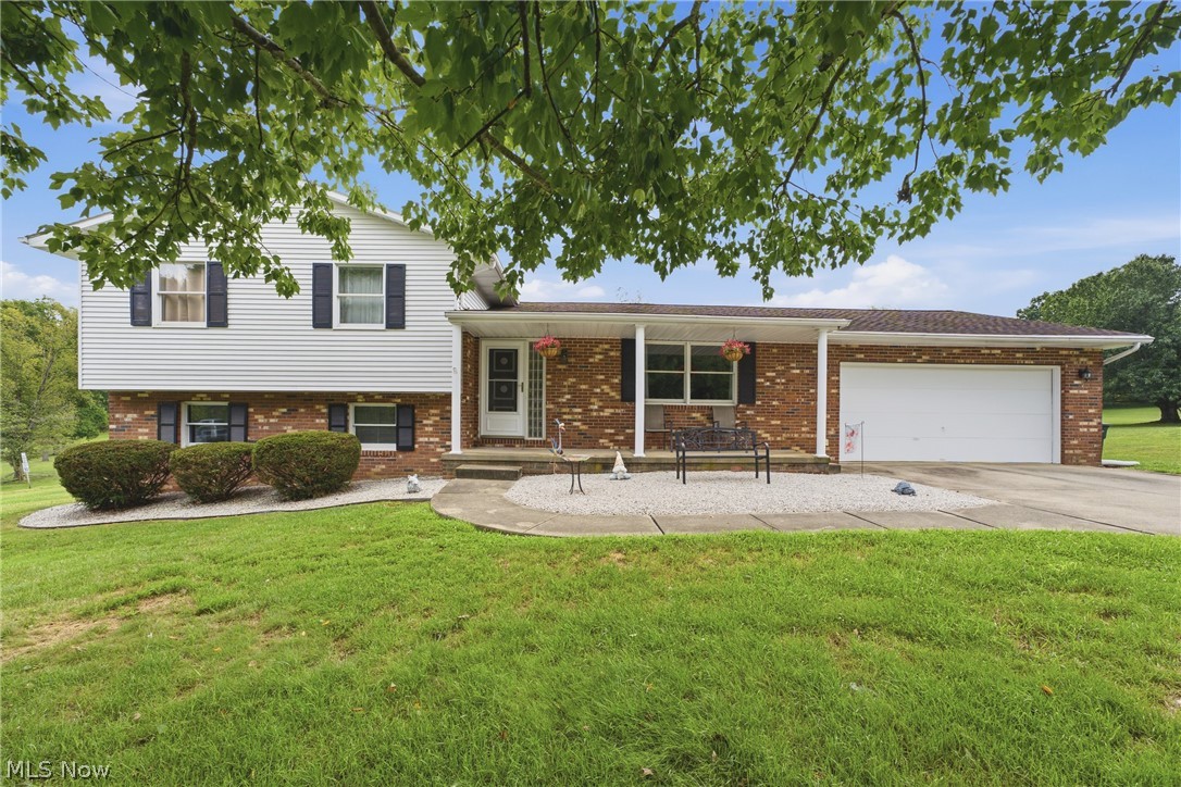 10811 Buehler Road NE Bolivar OH 44612