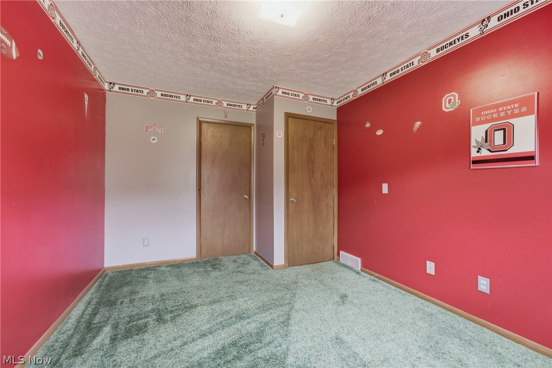 10811 Buehler Road NE Bolivar OH 44612
