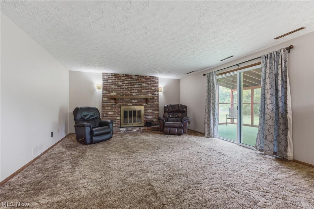 10811 Buehler Road NE Bolivar OH 44612
