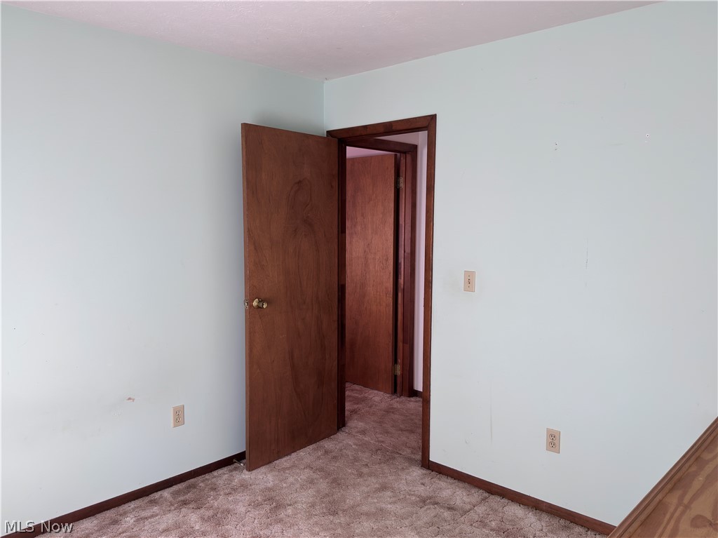 7193 Woodard Road Andover OH 44003
