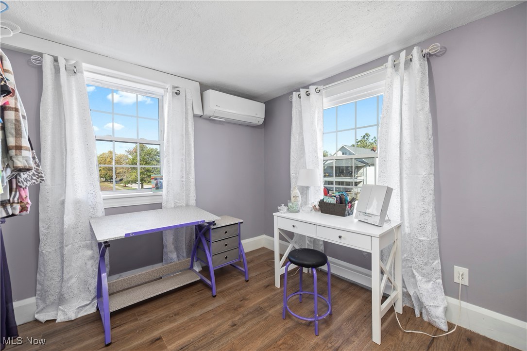 858 Allison Avenue Lorain OH 44052